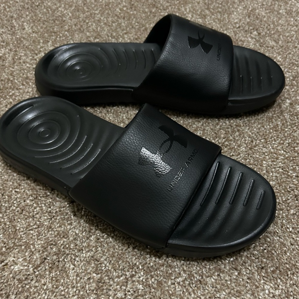 NWOT UA Ignite Select - Picture 8 of 9